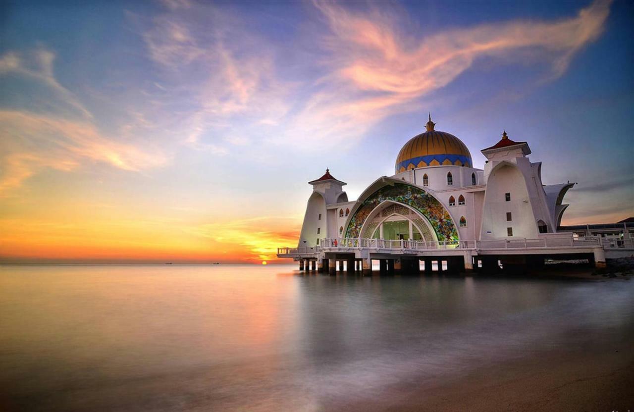 Atlantis Residence Melaka Bagian luar foto