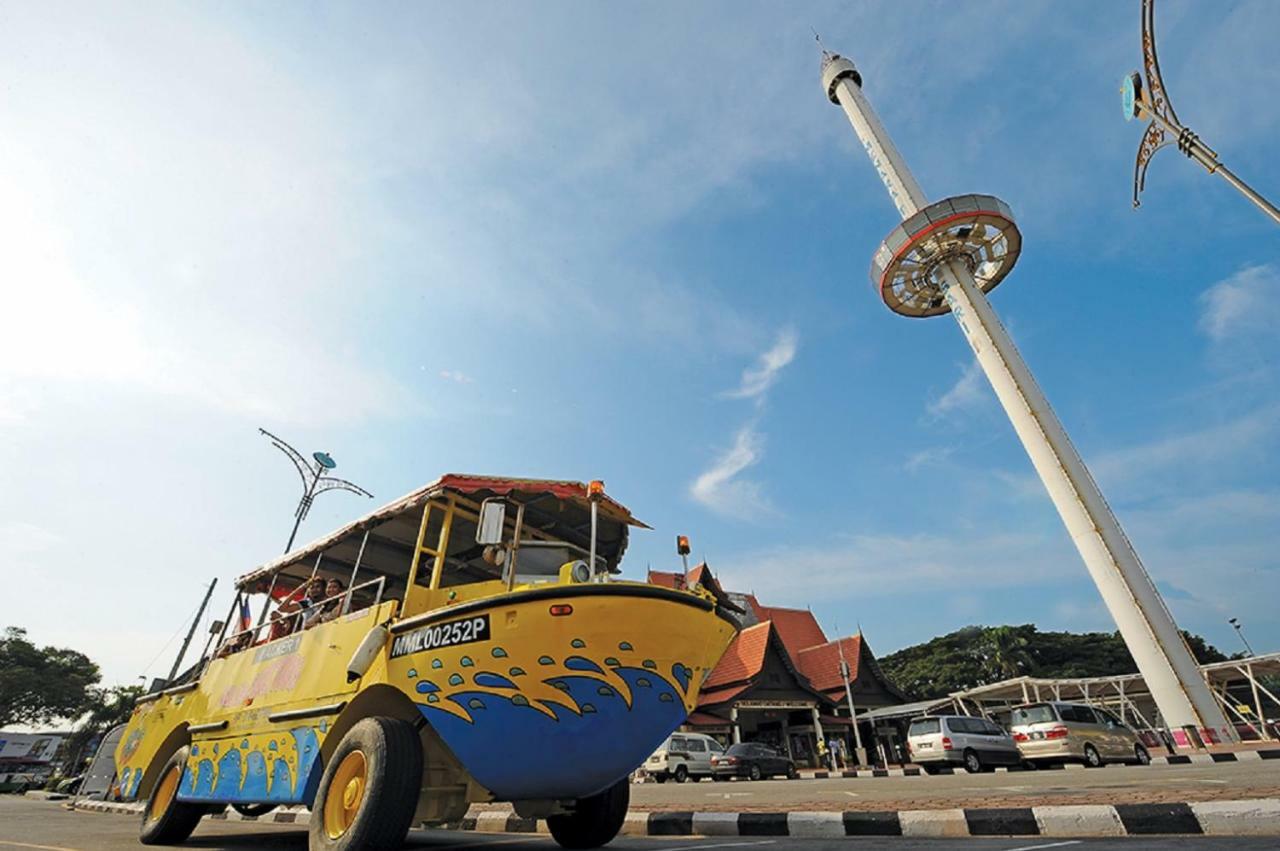 Atlantis Residence Melaka Bagian luar foto